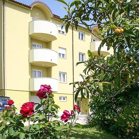 Apartments Verde Premantura Ngoại thất bức ảnh